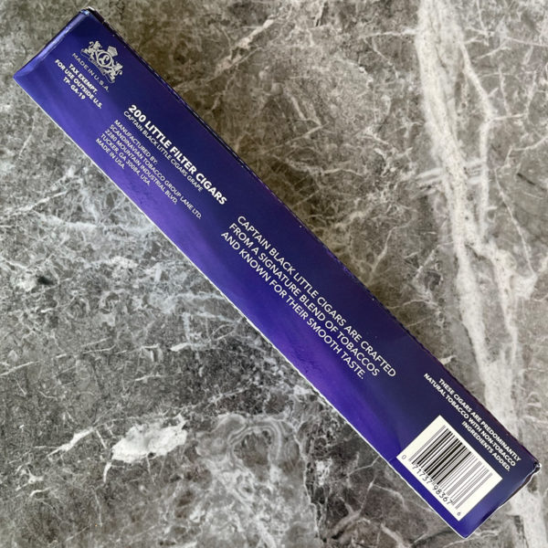 https://cigarsofdubai.com/wp-content/uploads/2022/02/captain-black-grape-little-cigars-006.jpg